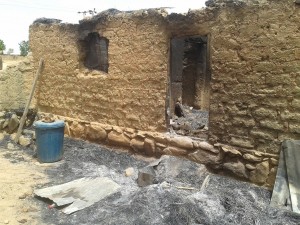 Burned out houses near Jos - March 2014 (2)